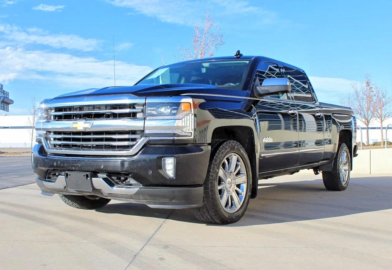 2017 Chevrolet Silverado K1500 High Country - Image 2