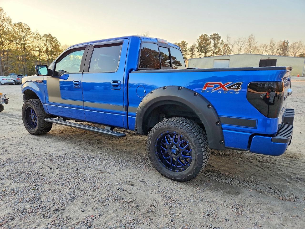 2013 Ford F150 Supercrew - Фото 2