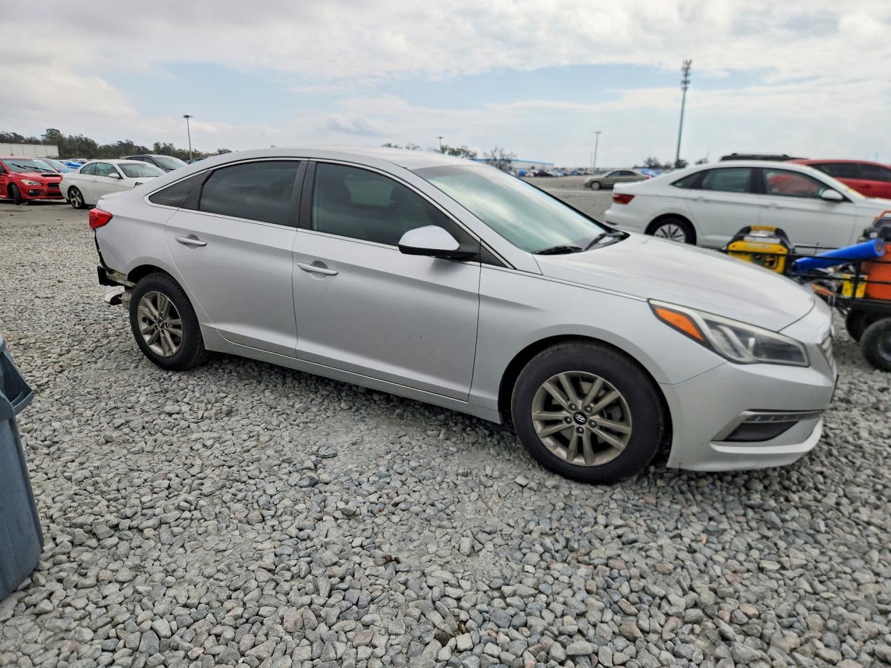 2015 Hyundai Sonata Se - Фото 4