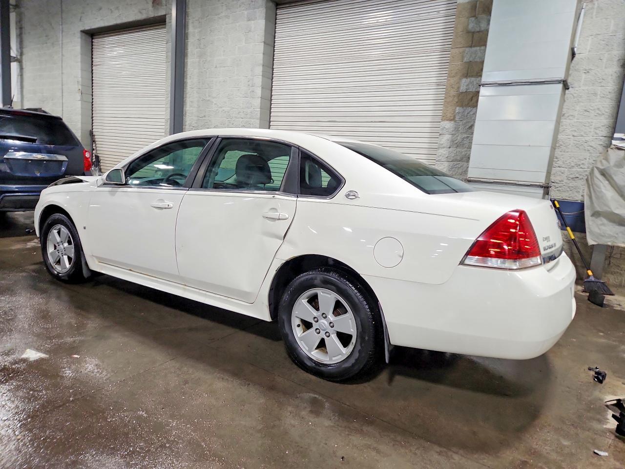 2009 Chevrolet Impala 1Lt - Фото 2