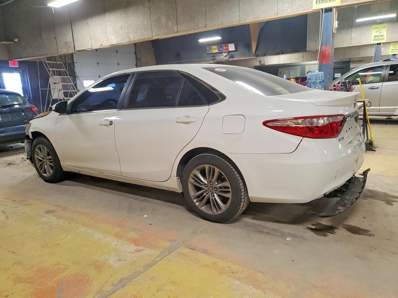 2017 Toyota Camry Le - Image 2