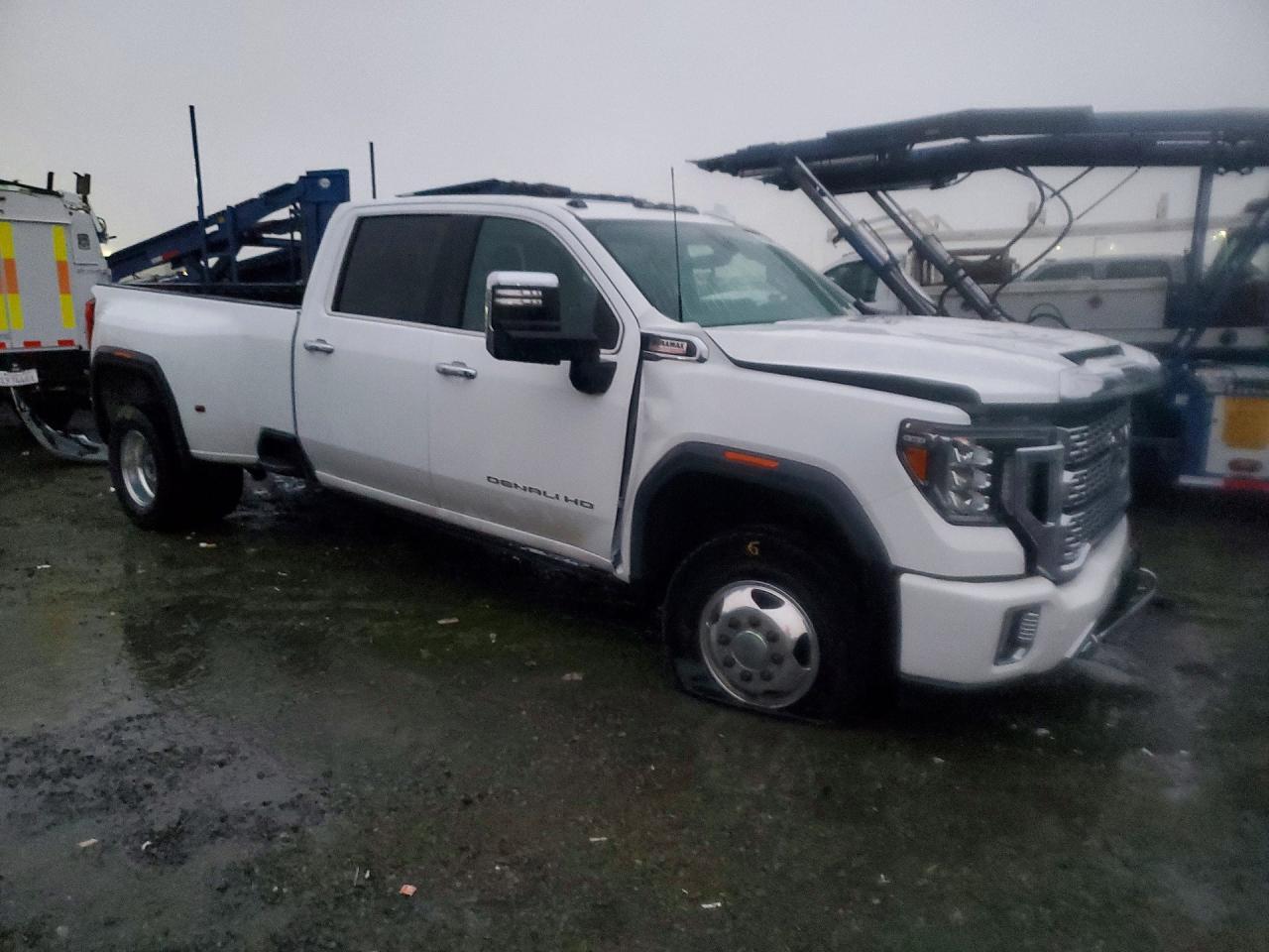 2020 GMC Sierra K3500 Denali - Фото 4