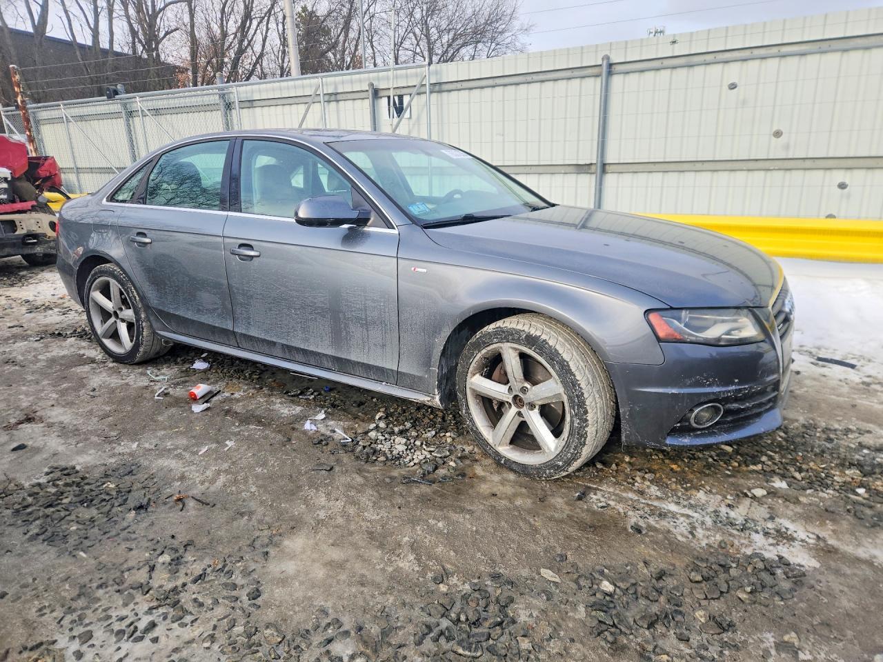 2012 Audi A4 Premium Plus - Фото 4