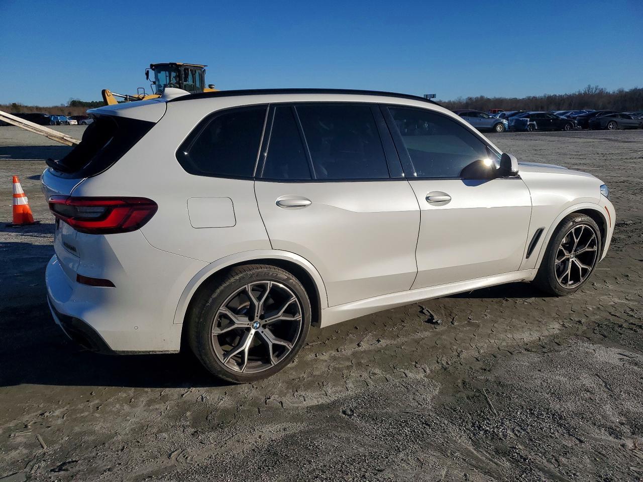 2020 BMW X5 M50I - Image 3