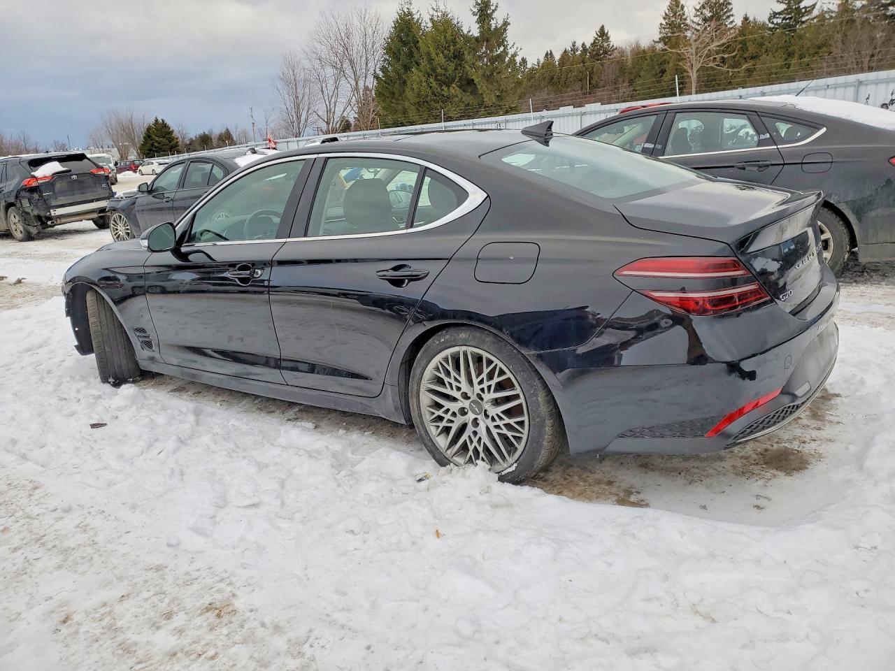 2023 Genesis G70 Base - Фото 2
