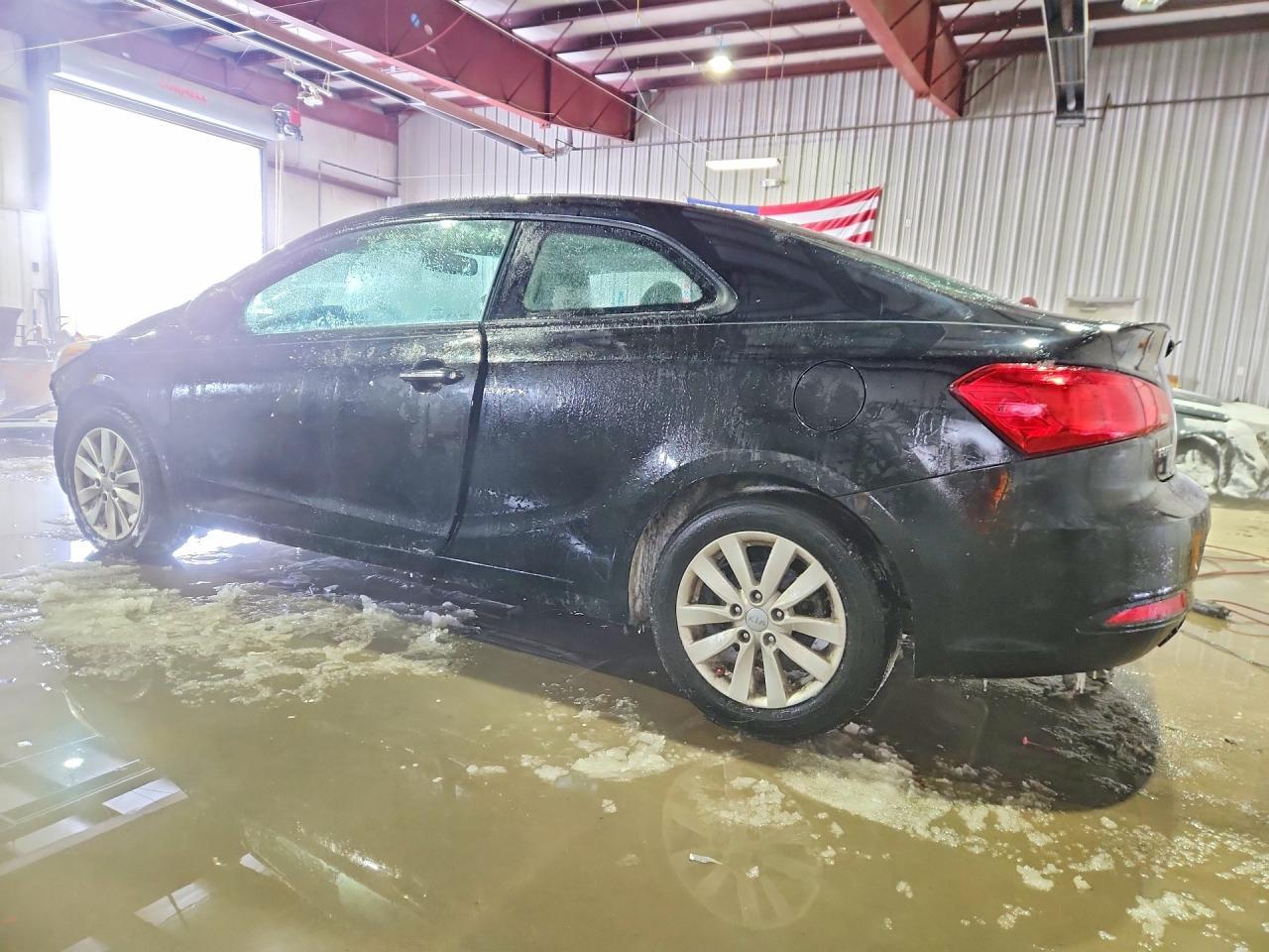 2014 Kia Forte Ex - Image 2
