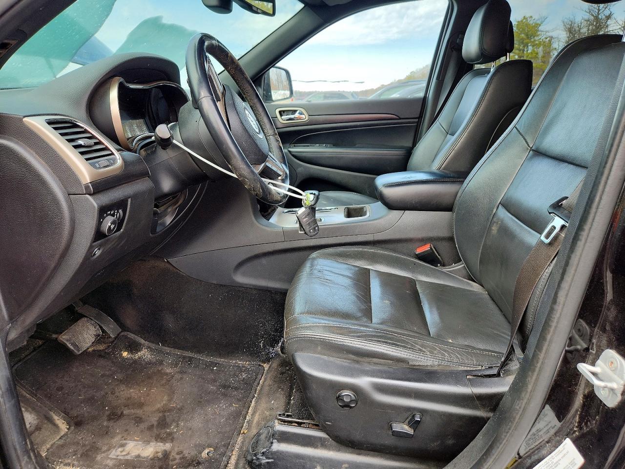 2014 Jeep Grand Cherokee Laredo - Image 7