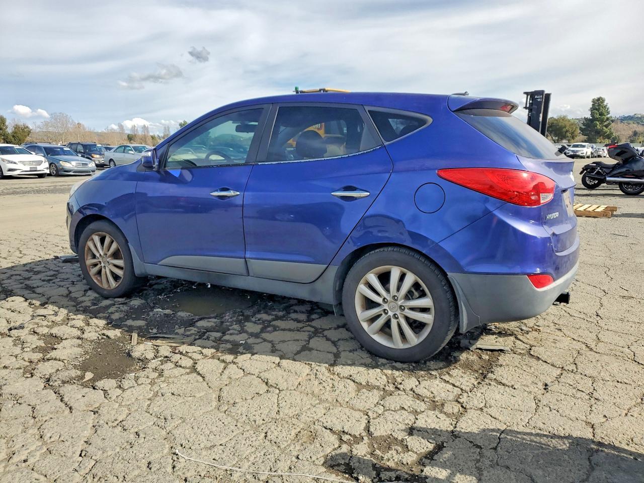 2010 Hyundai Tuson - Фото 2