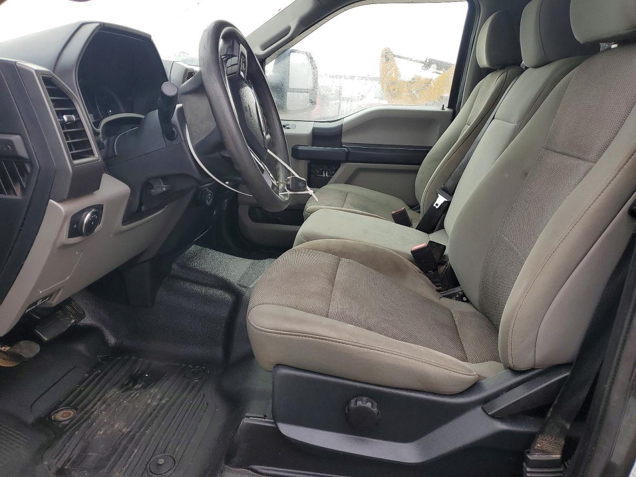 2020 Ford F350 Super Duty - Image 7