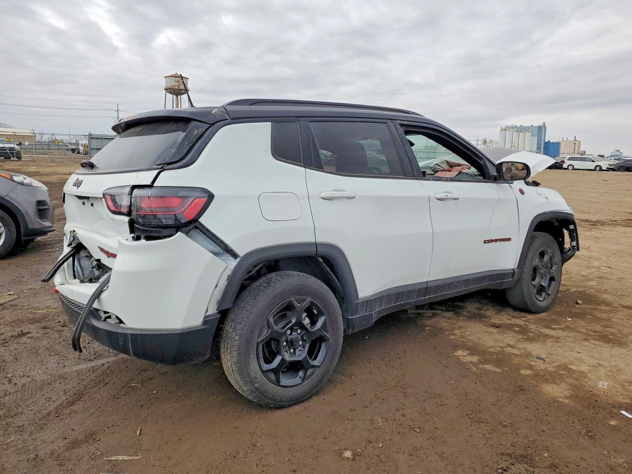 2024 Jeep Compass Trailhawk - Фото 3