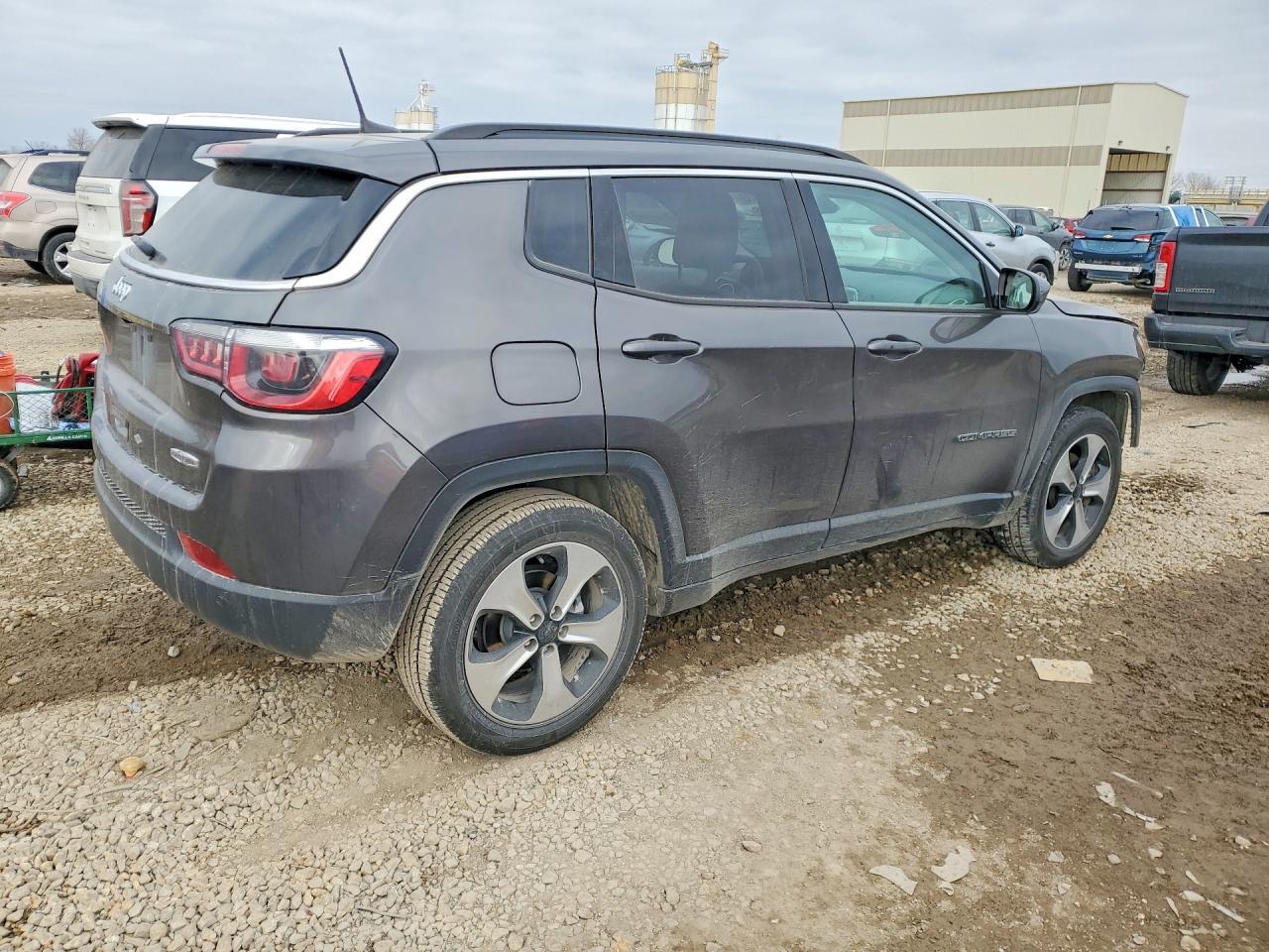 2018 Jeep Compass Latitude - Фото 3