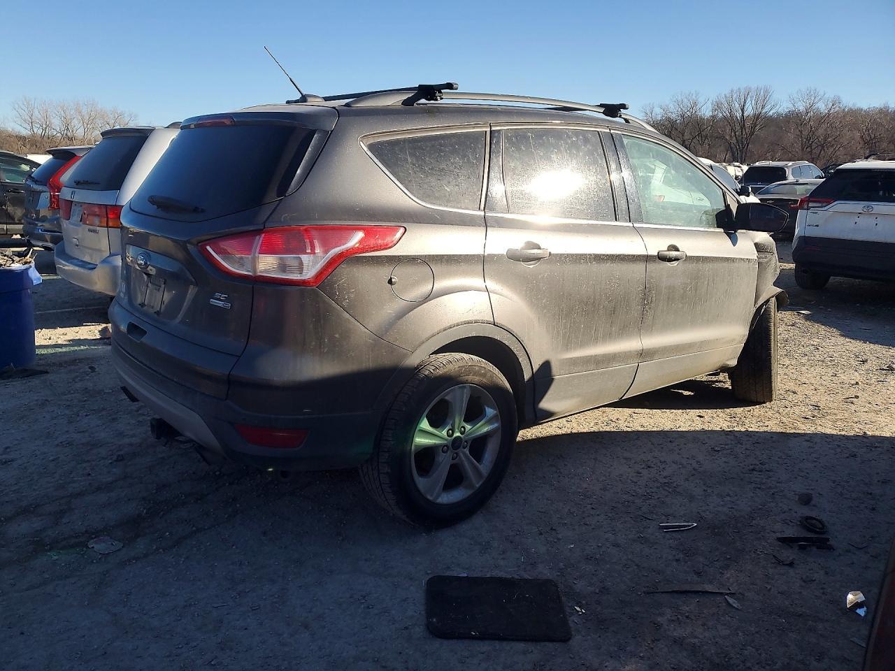 2016 Ford Escape Se - Фото 3
