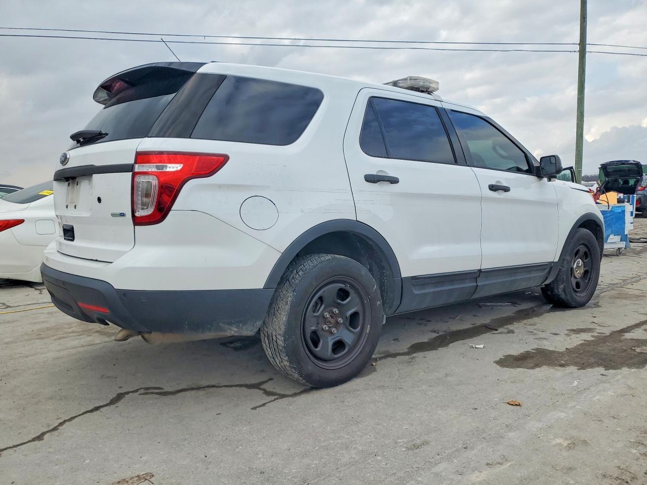 2014 Ford Explorer Police Interceptor - Image 3