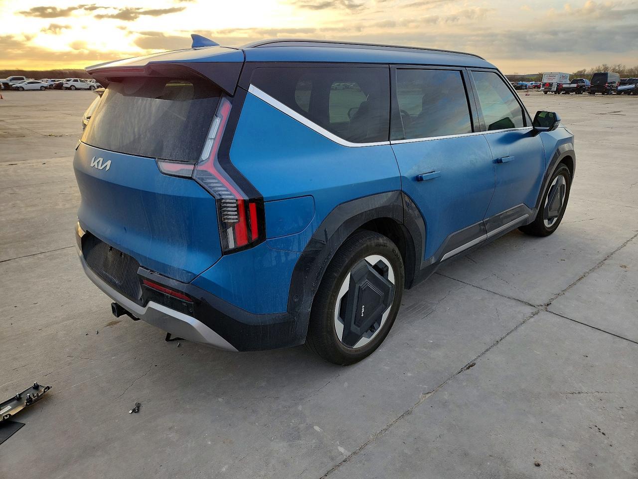 2024 Kia Ev9 Land - Фото 3