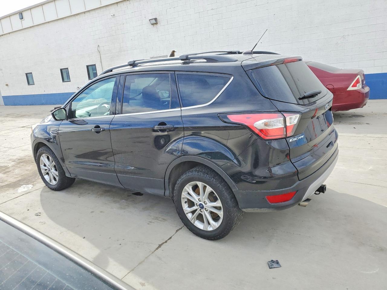 2018 Ford Escape Se - Фото 2