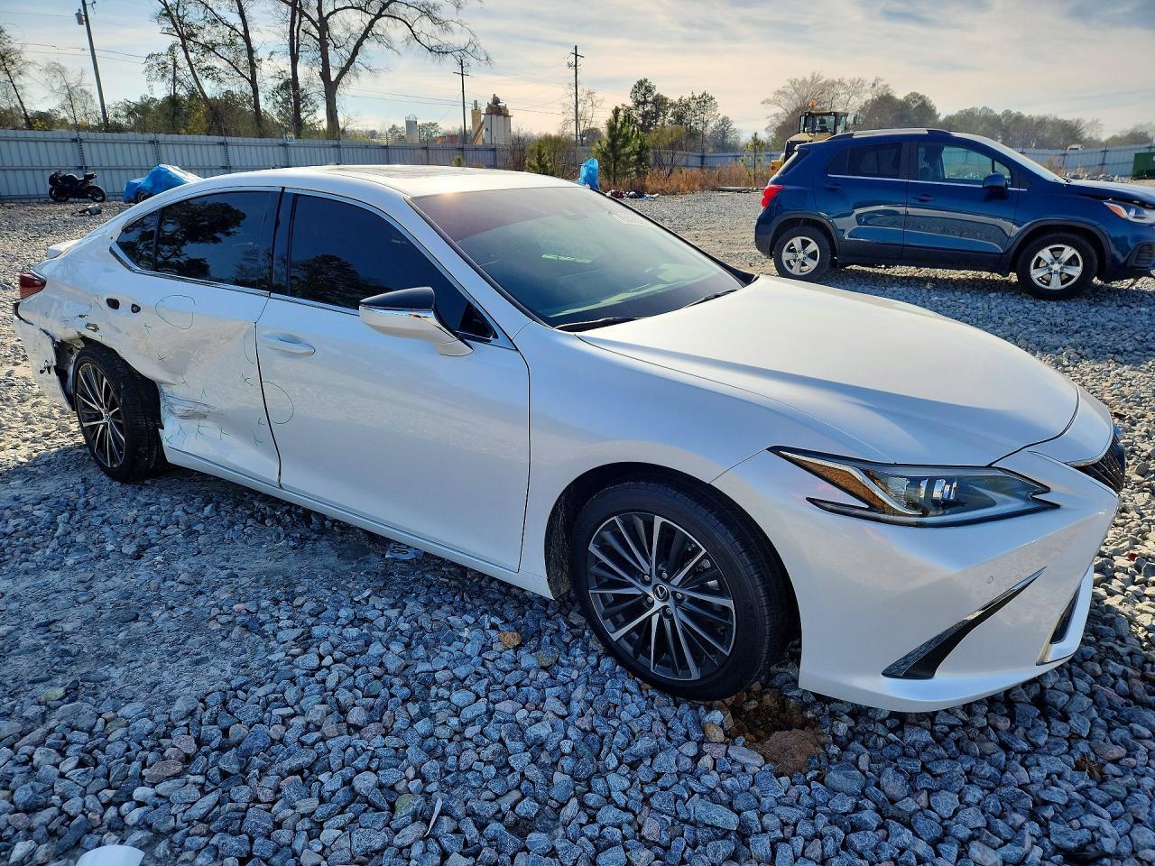 2025 Lexus Es 300H Base - Фото 4