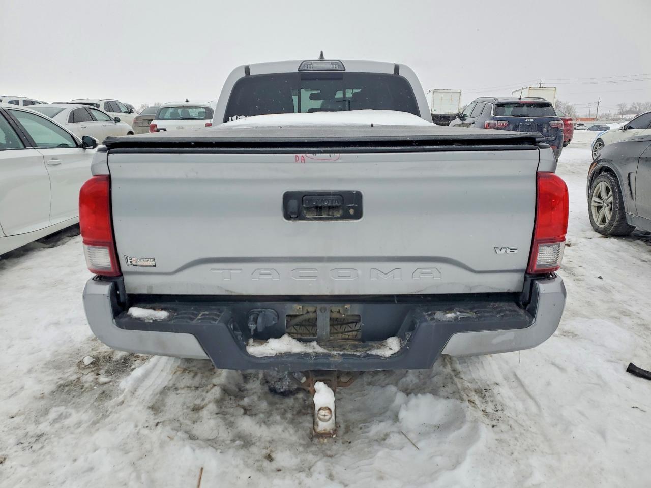 2018 Toyota Tacoma Double Cab - Фото 6