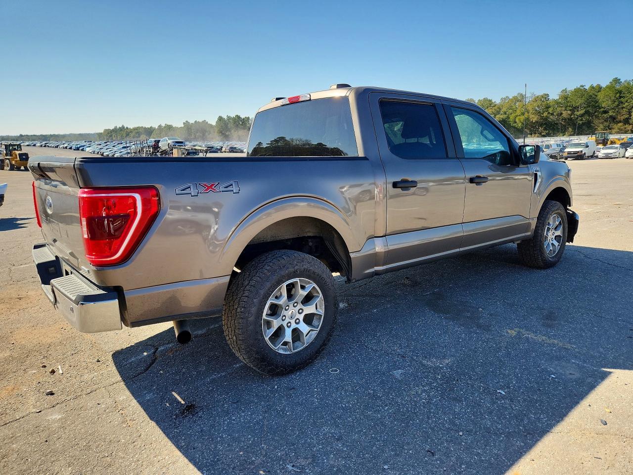 2023 Ford F150 Supercrew - Image 3