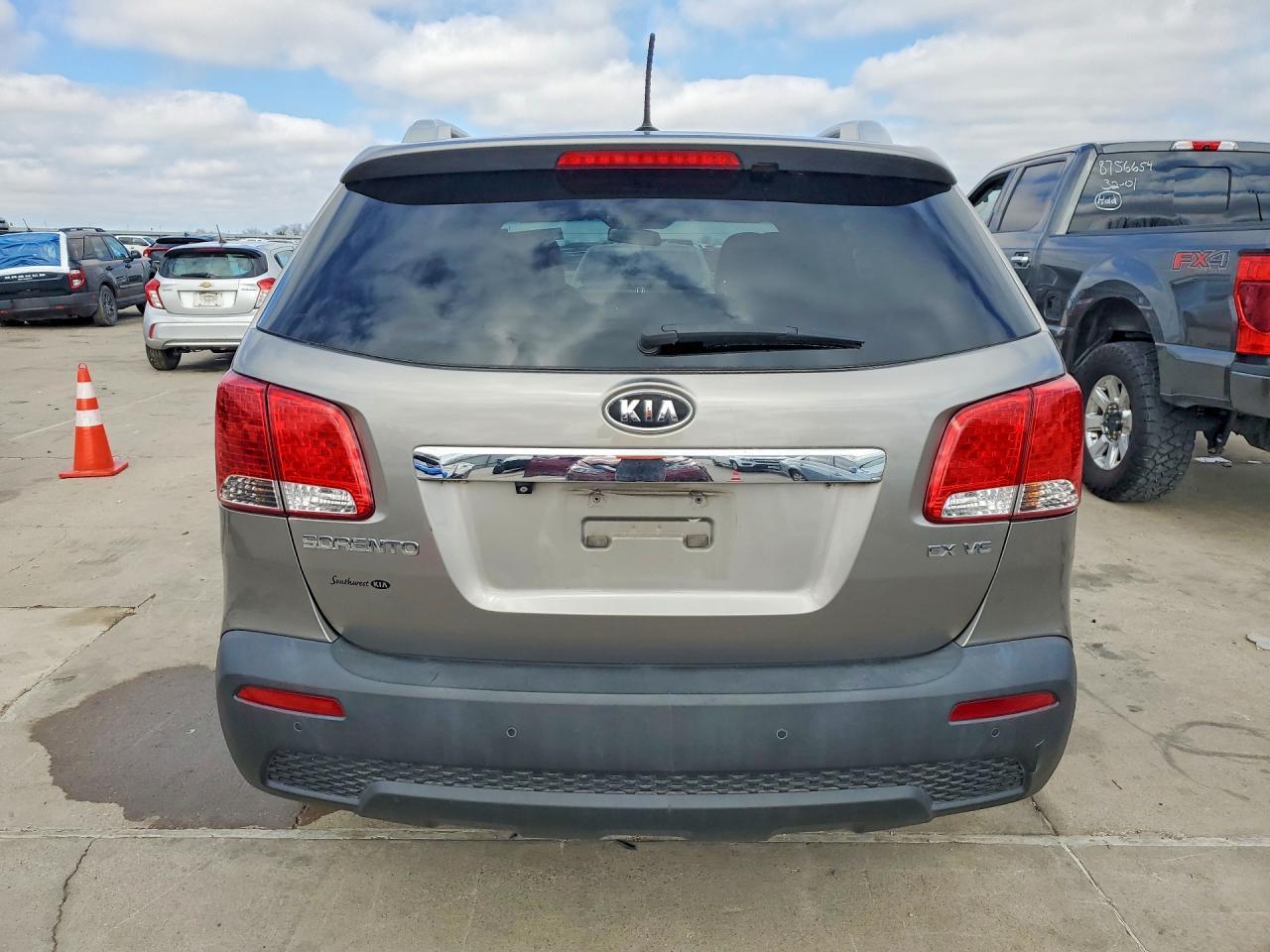2011 Kia Sorento Ex - Image 6