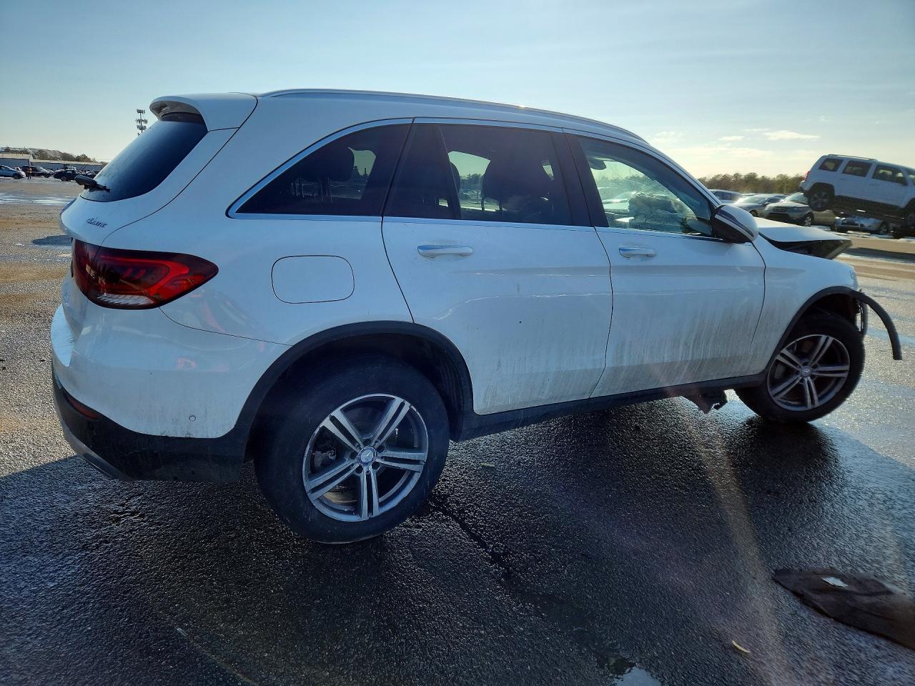 2021 Mercedes-Benz Glc 300 4Matic - Фото 3