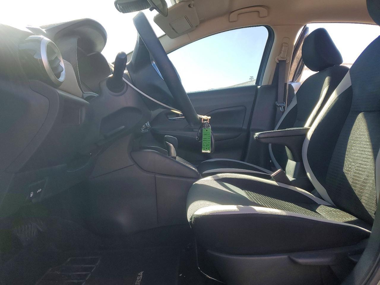 2020 Nissan Versa Sv - Фото 7