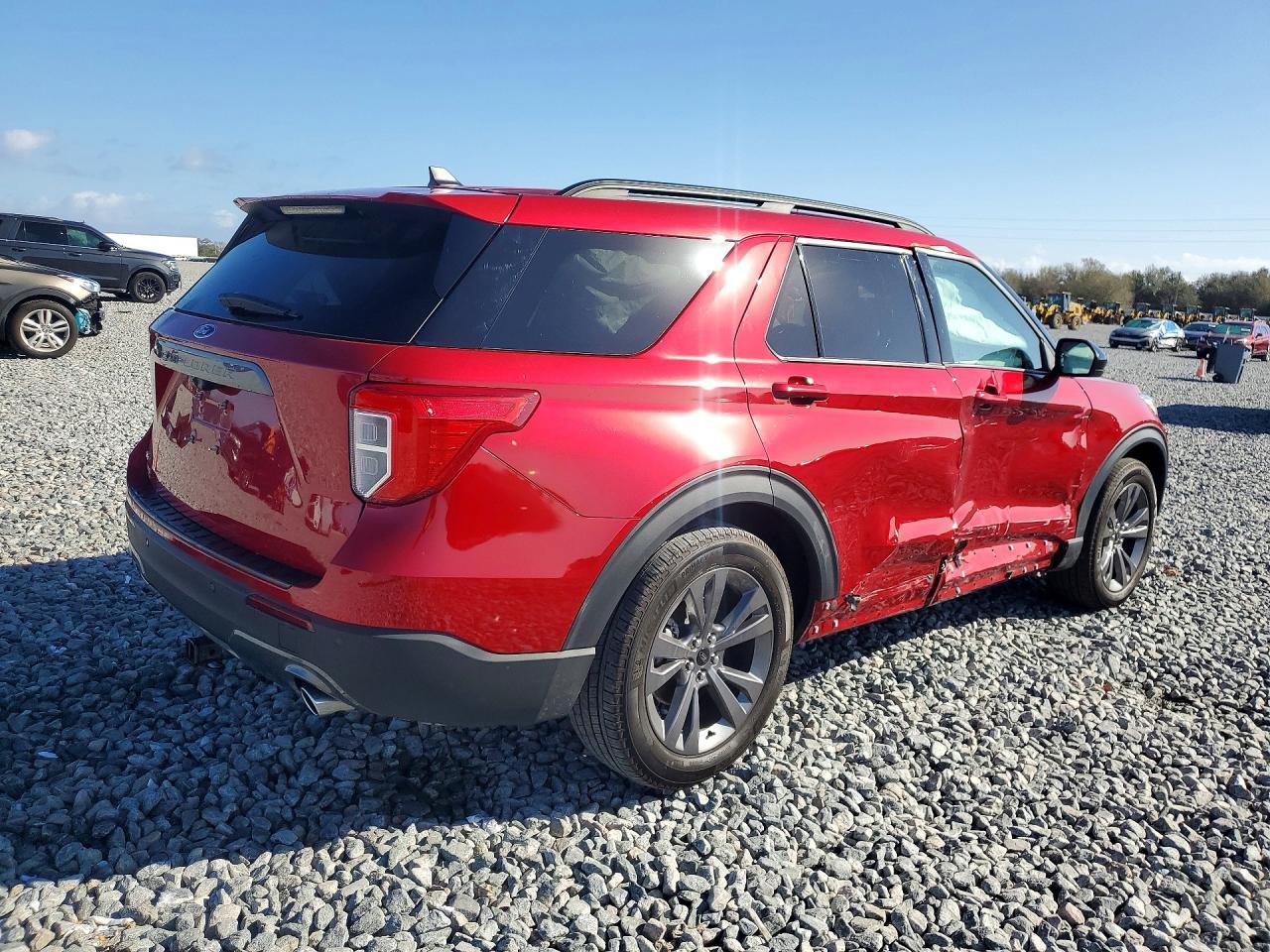 2024 Ford Explorer Xlt - Фото 3