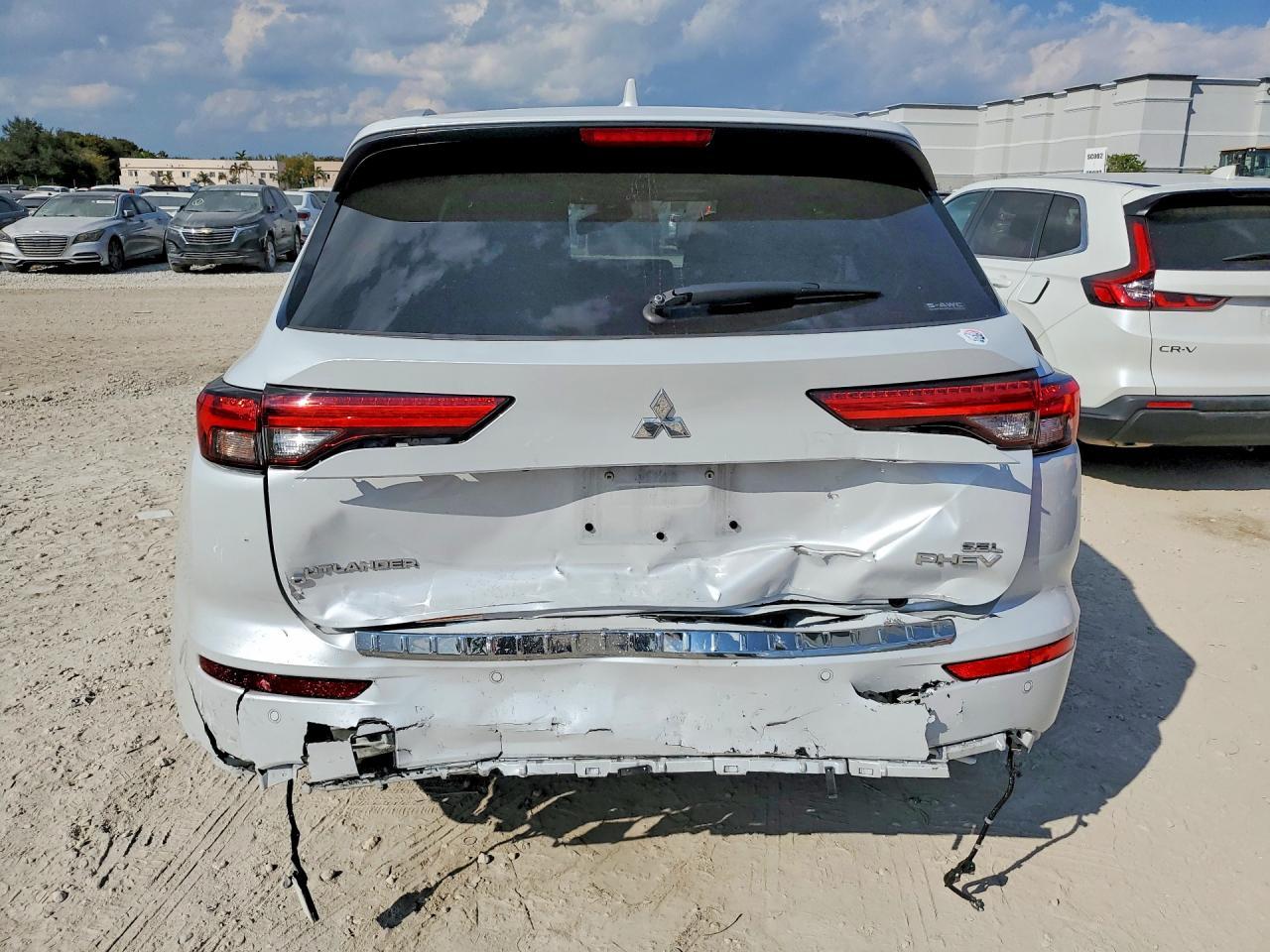 2025 Mitsubishi Outlander Sel - Фото 6