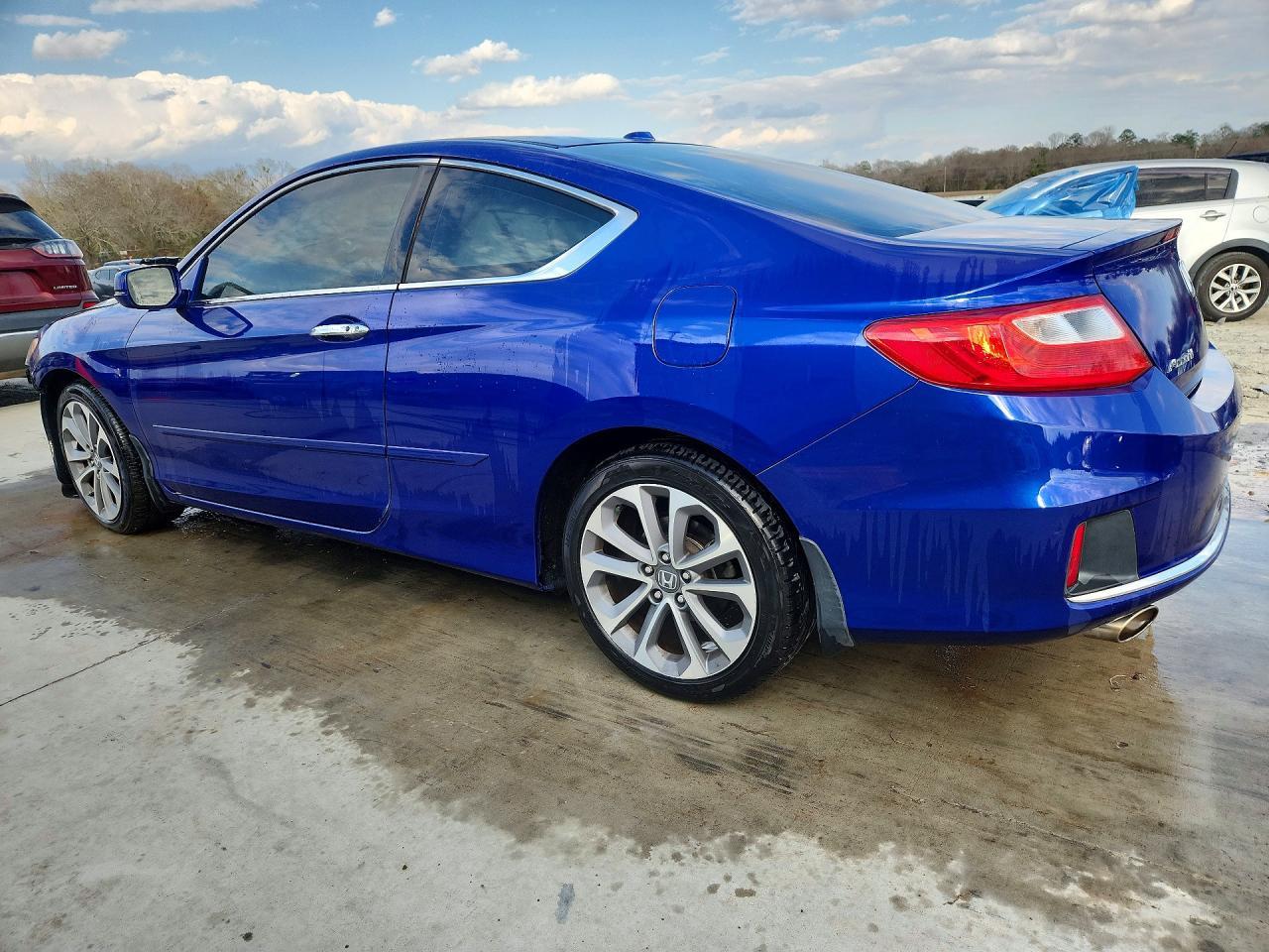 2014 Honda Accord - Image 2