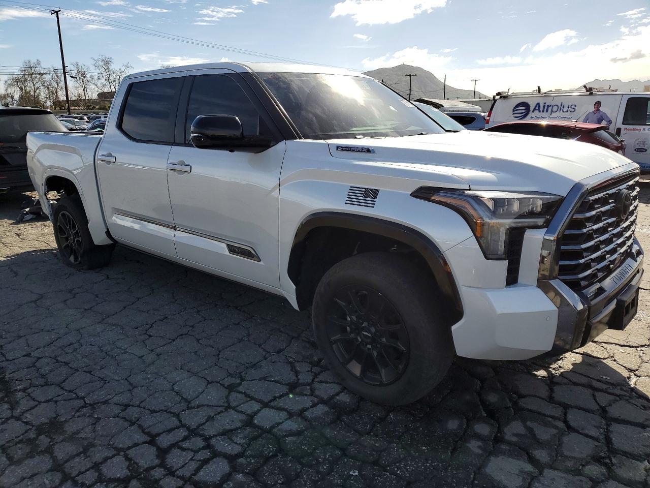 2024 Toyota Tundra 1794 Limited Edition Hv - Фото 4
