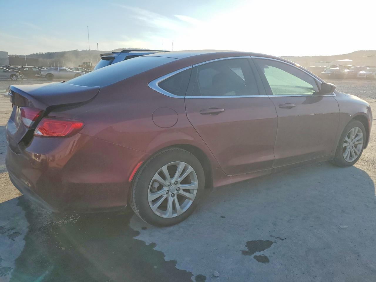 2015 Chrysler 200 Lx - Image 3