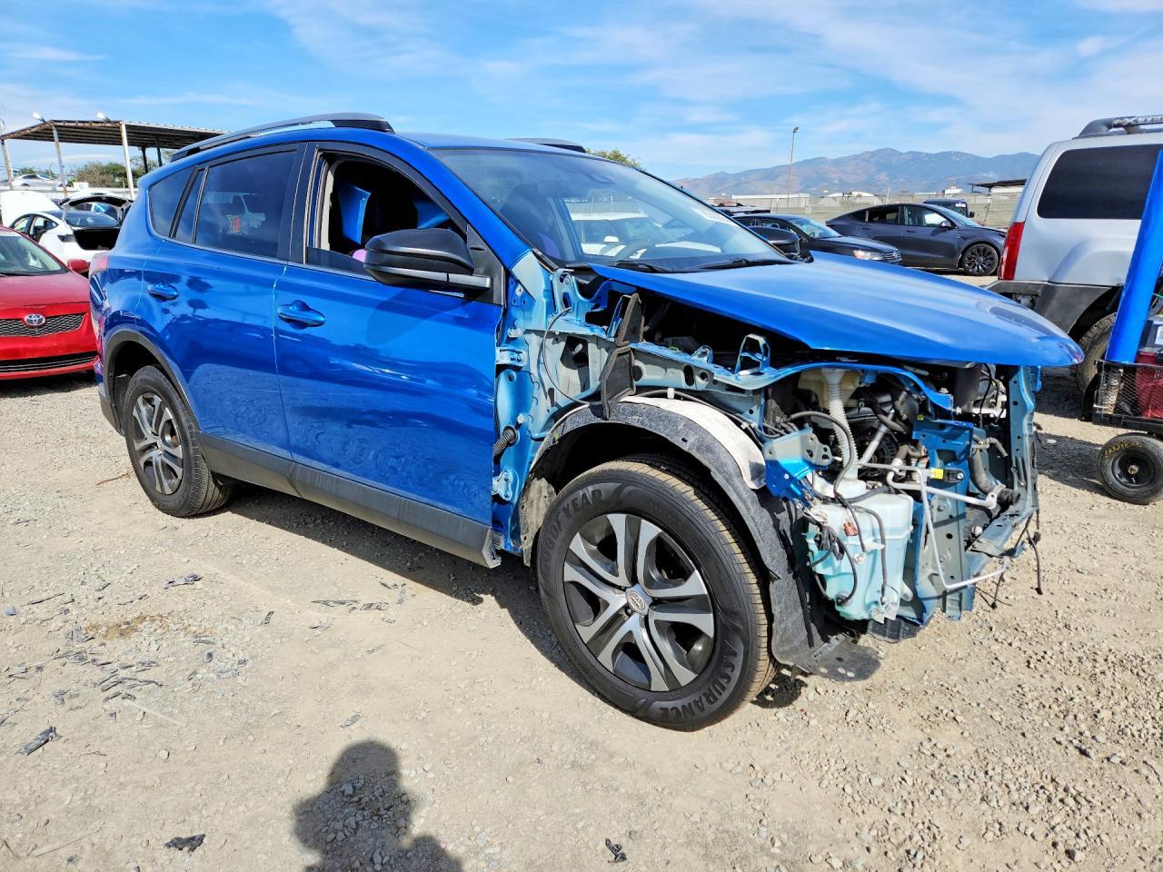 2018 Toyota Rav4 Le - Image 4