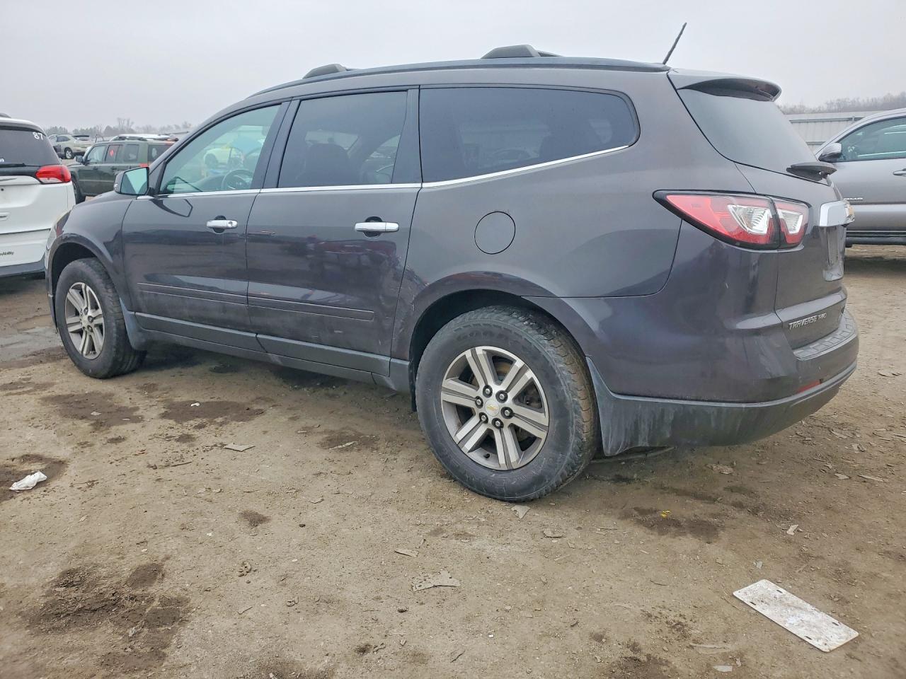 2017 Chevrolet Traverse Lt - Image 2