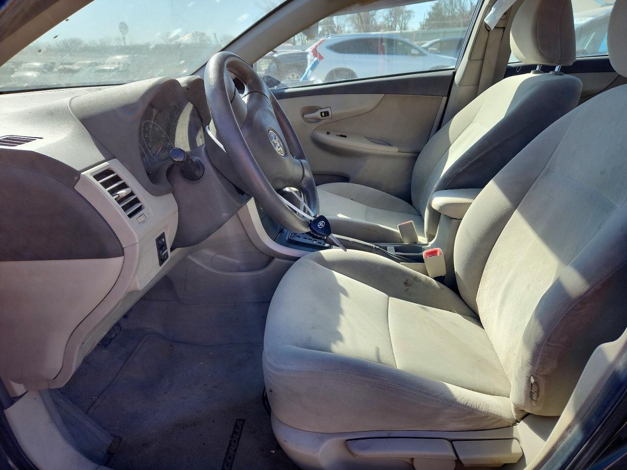2009 Toyota Corolla Le - Фото 7