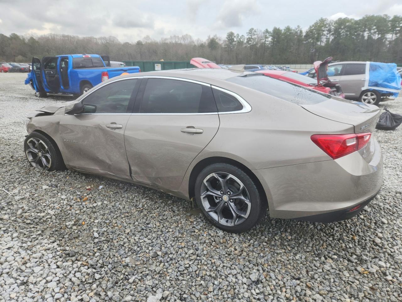 2023 Chevrolet Malibu Lt - Фото 2