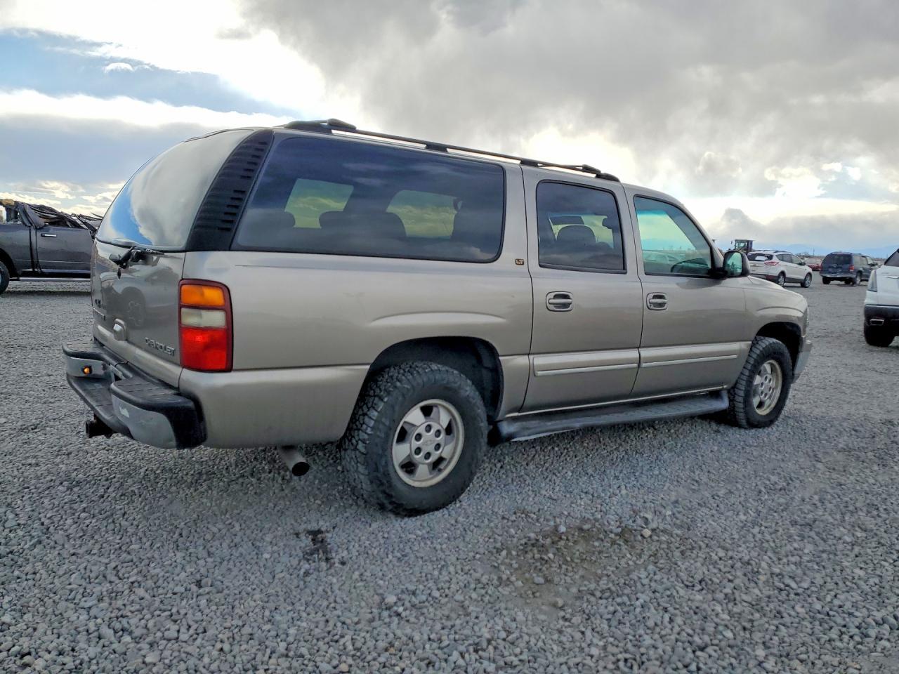 2003 Chevrolet Suburban K1500 - Фото 3