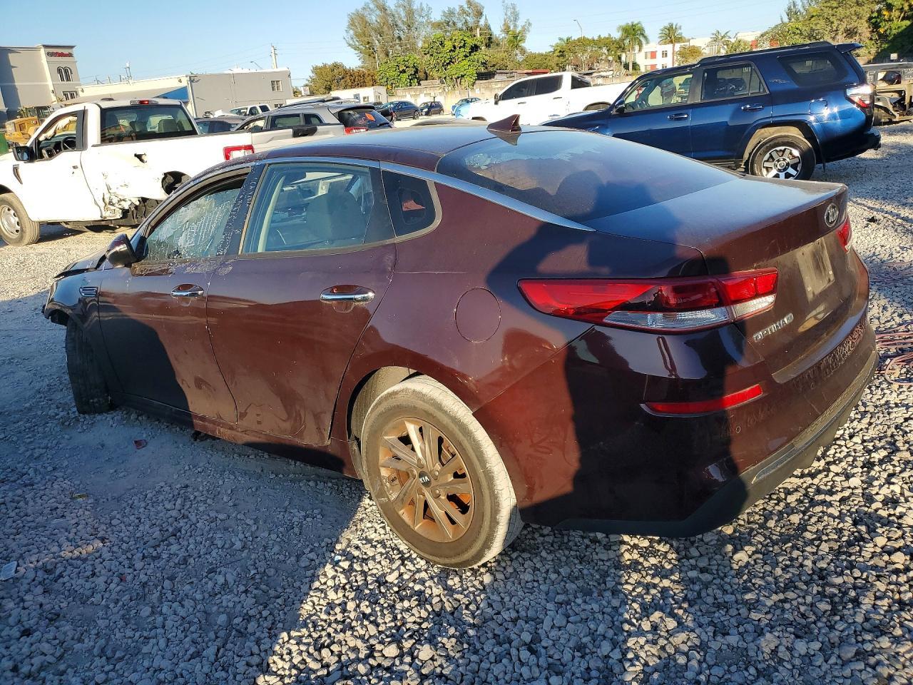 2020 Kia Optima Lx - Фото 2