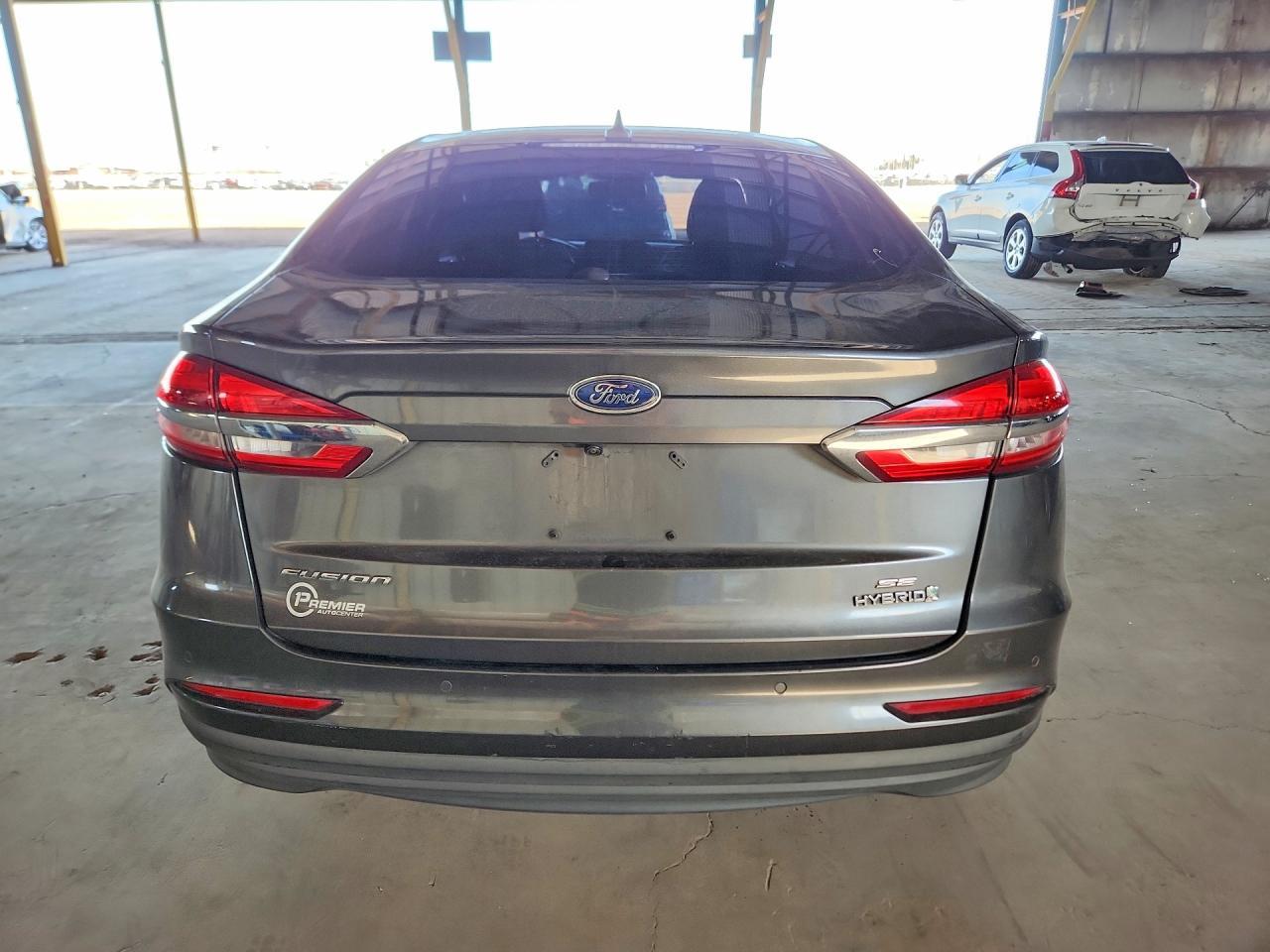 2019 Ford Fusion Se - Фото 6