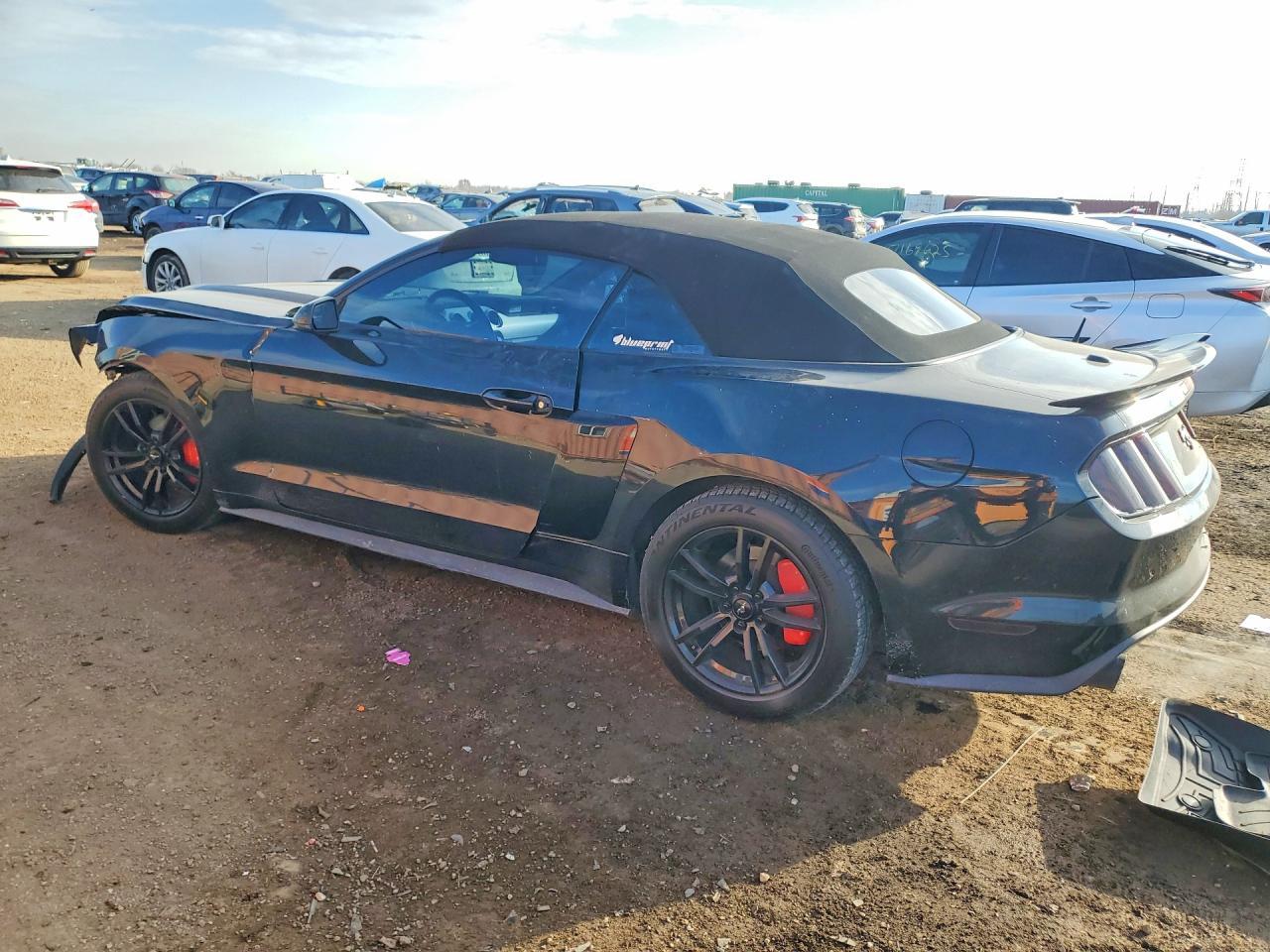 2016 Ford Mustang - Фото 2