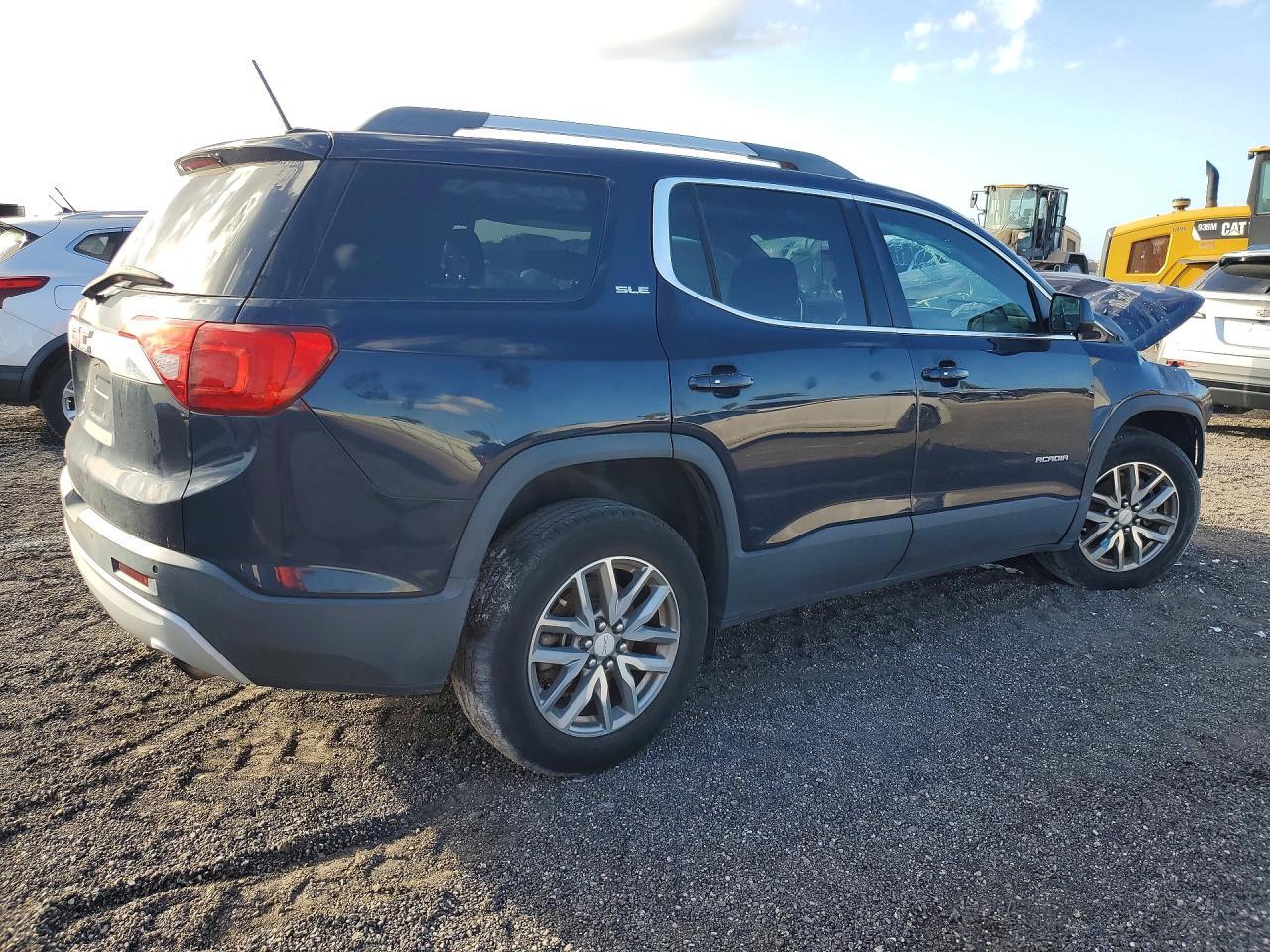 2017 GMC Acadia Sle - Фото 3