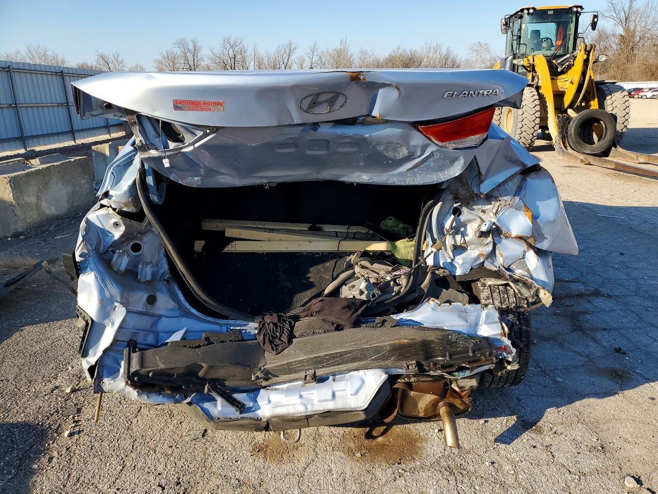 2012 Hyundai Elantra Gls - Фото 6