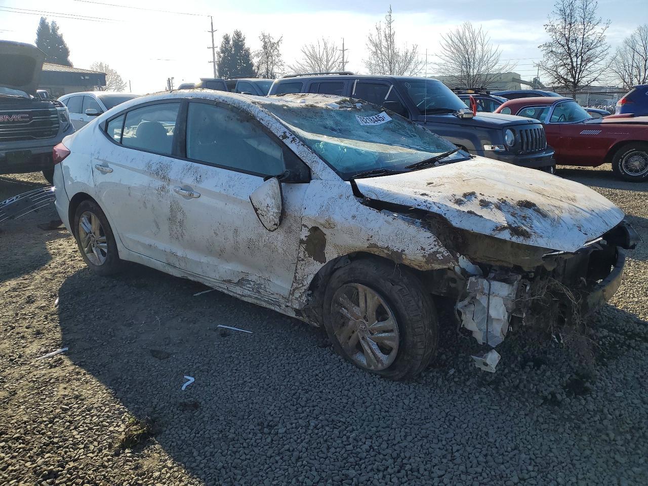 2019 Hyundai Elantra Sel - Фото 4