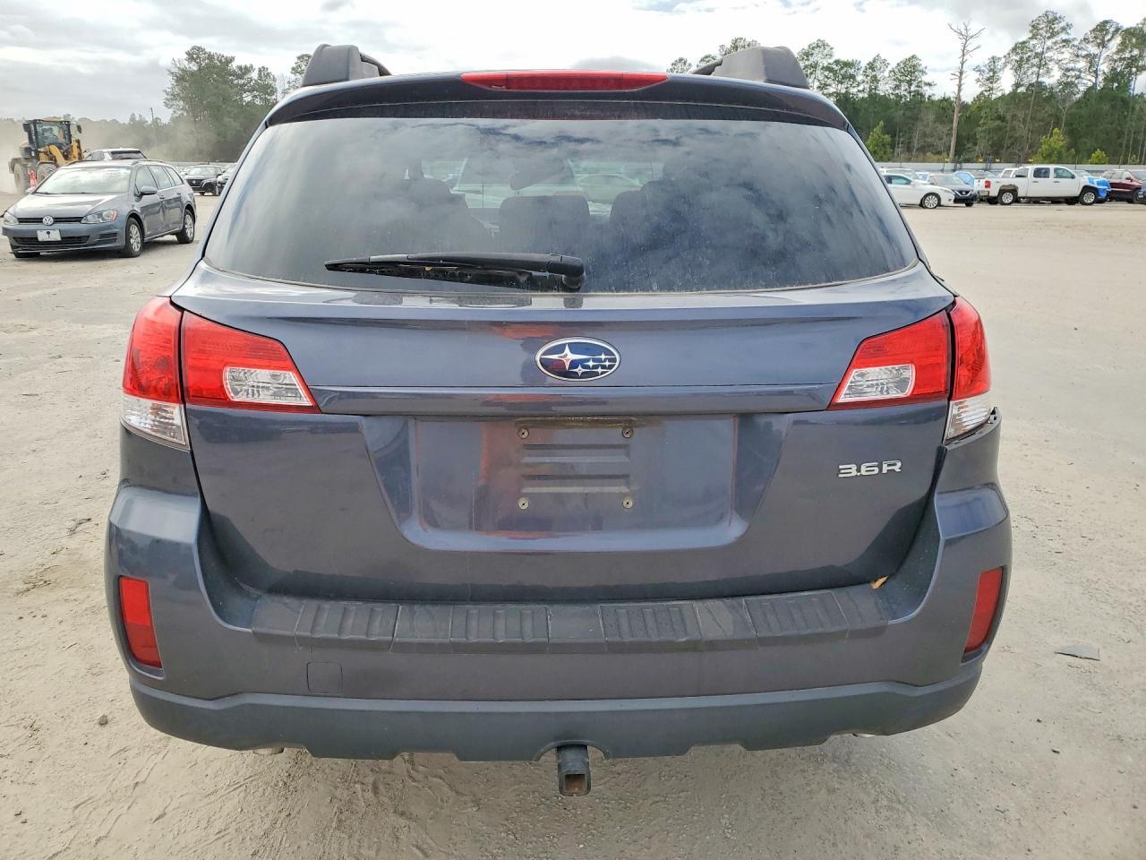 2010 Subaru Outback 3.6R Limited - Фото 6