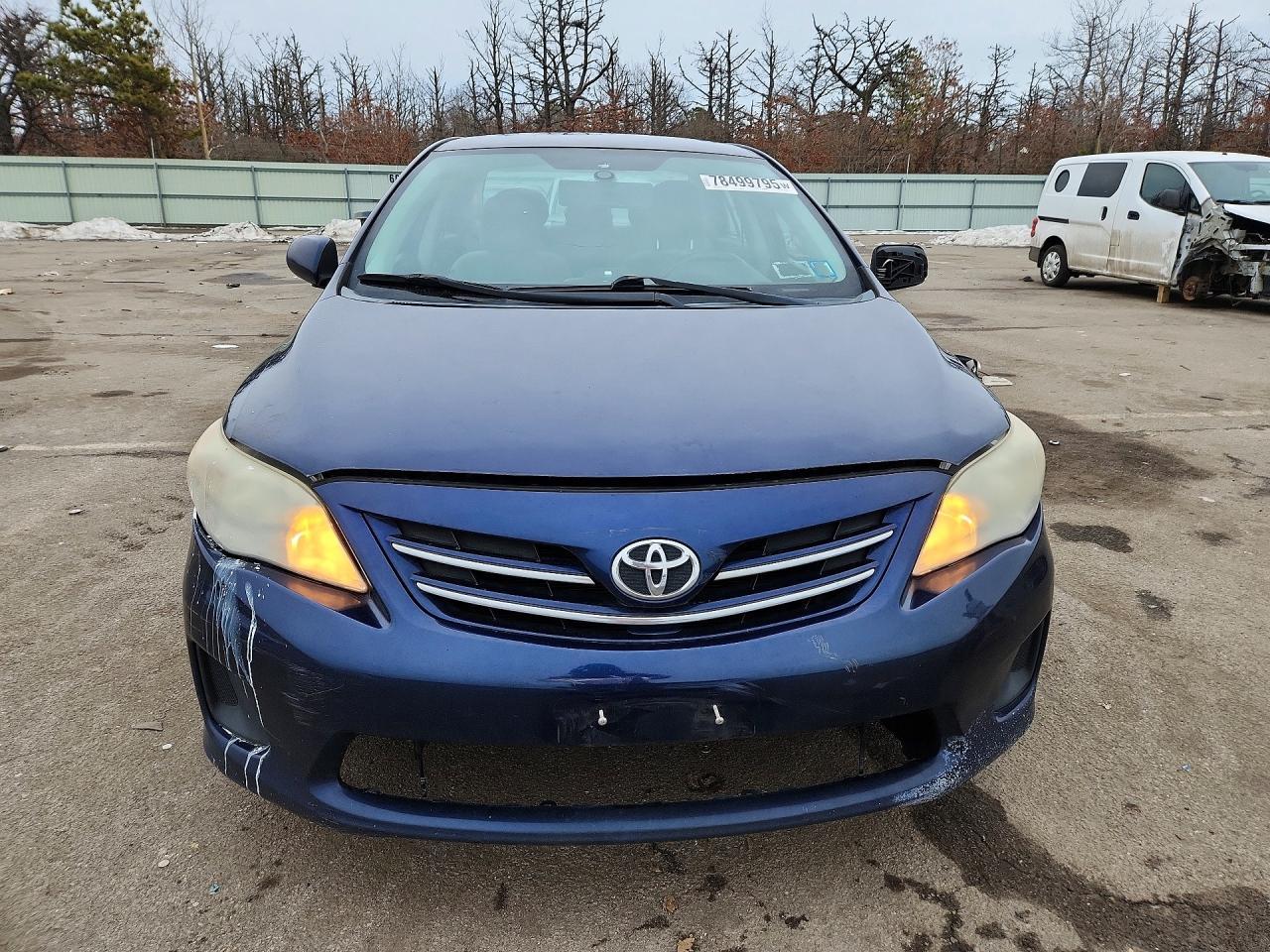 2013 Toyota Corolla Le - Image 5