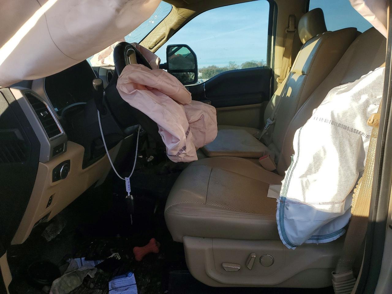 2018 Ford F350 Super Duty - Фото 7