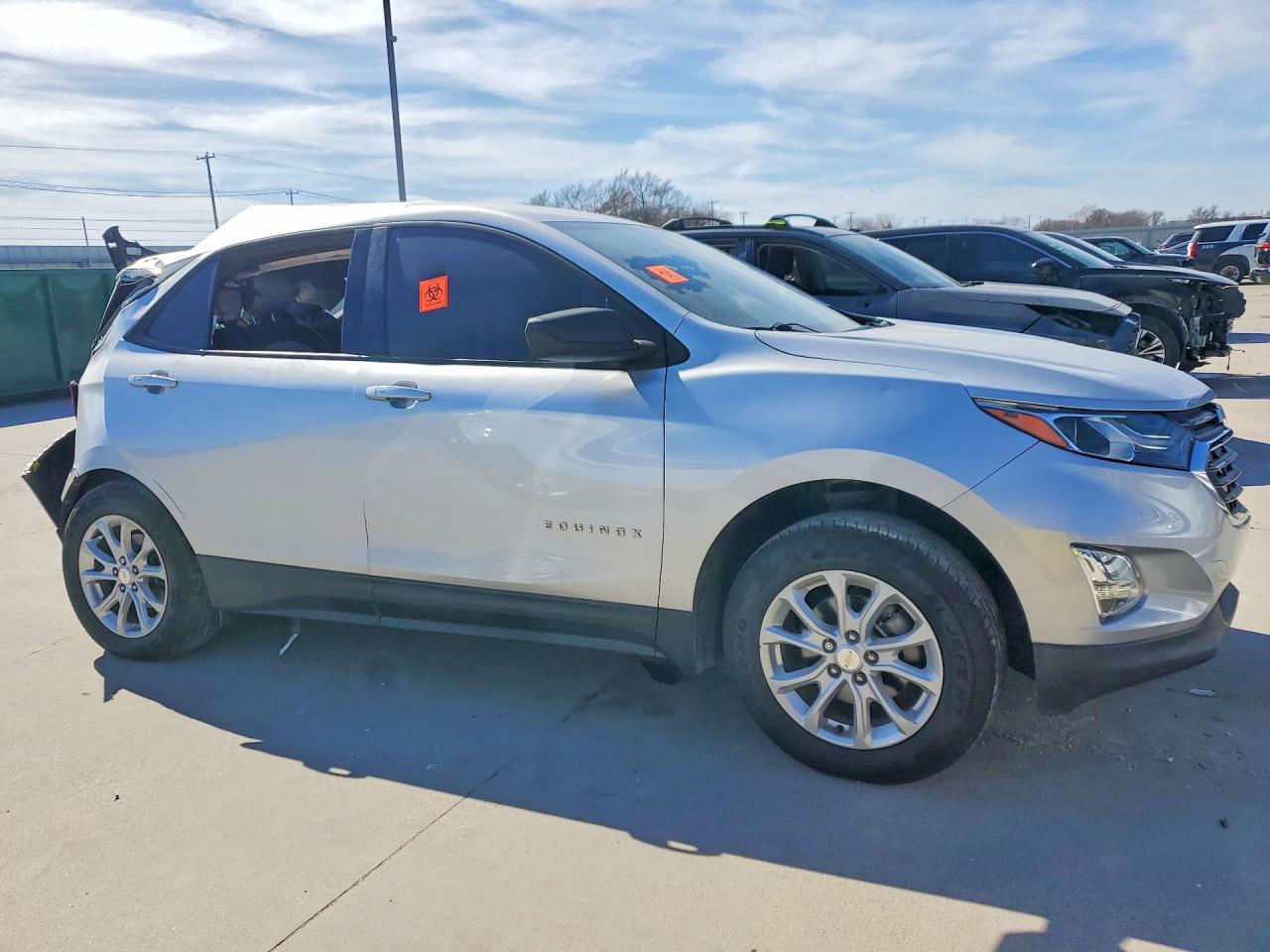 2019 Chevrolet Equinox Ls - Image 4