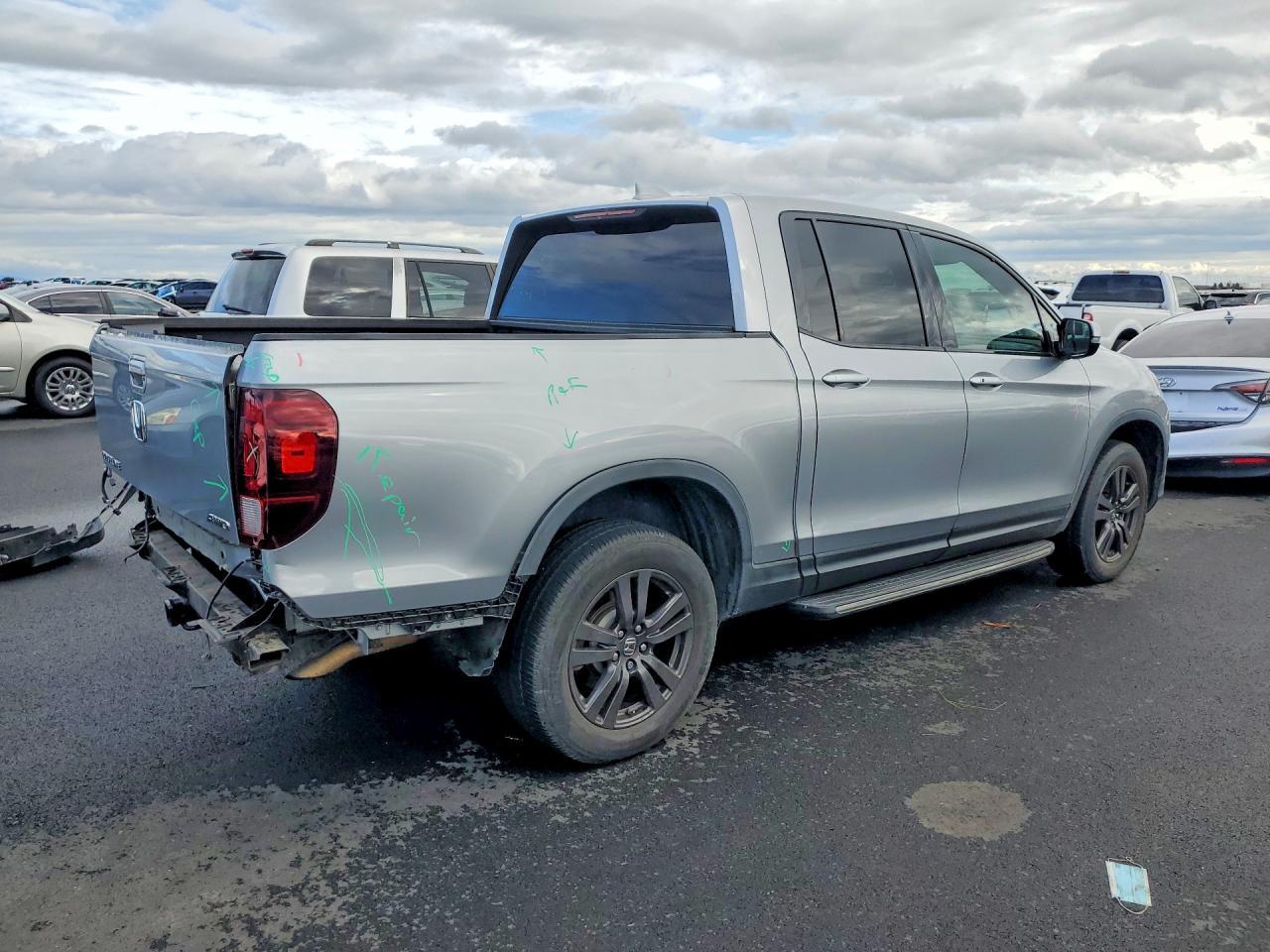 2019 Honda Ridgeline Sport - Image 3