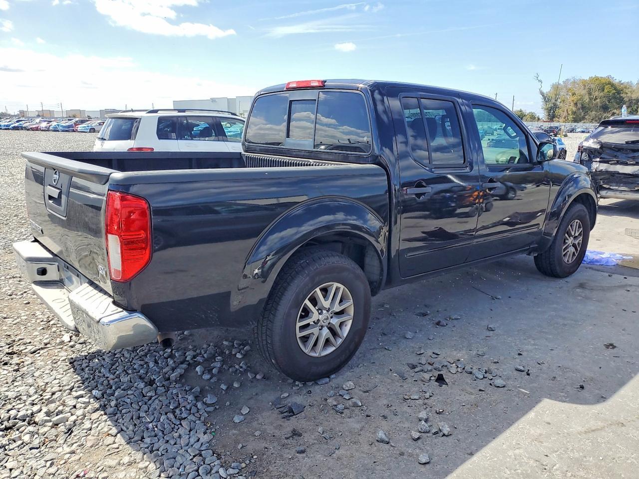 2017 Nissan Frontier Sv - Фото 3