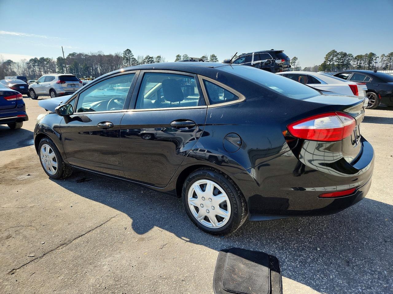 2014 Ford Fiesta S - Image 2