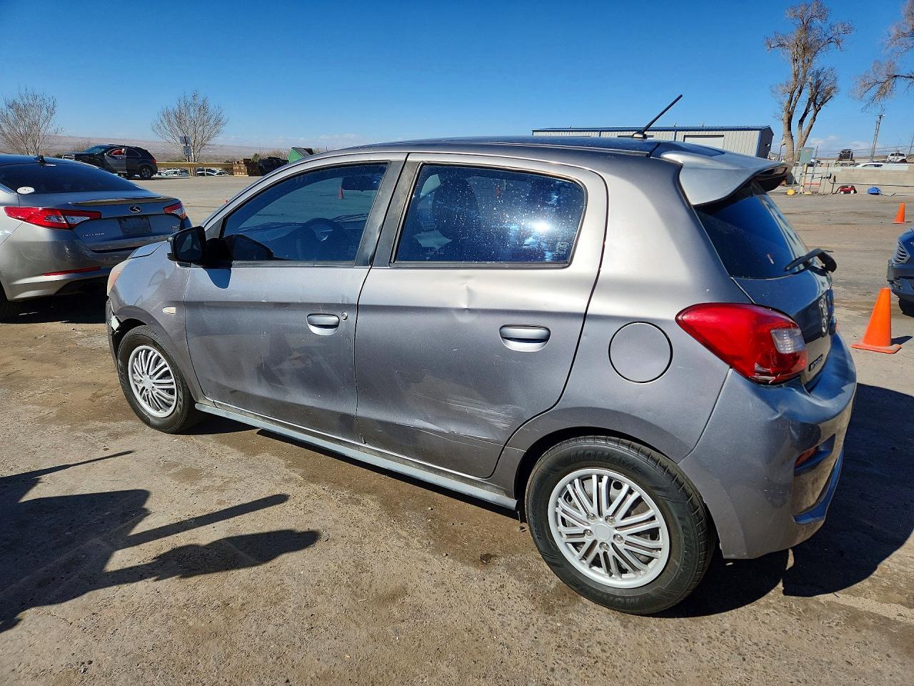 2017 Mitsubishi Mirage Es - Фото 2
