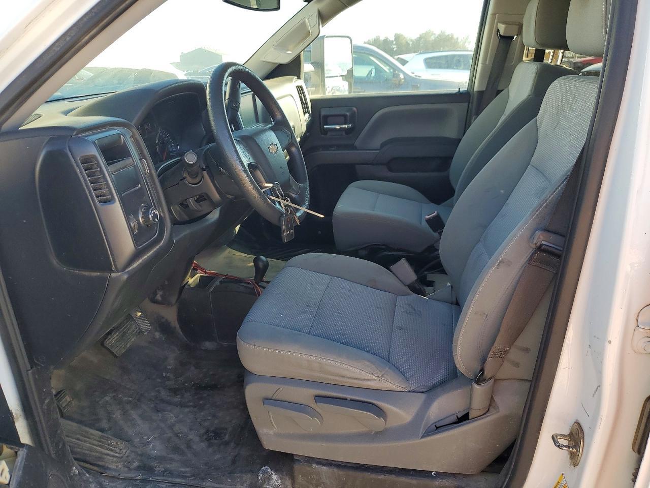 2018 Chevrolet Silverado K1500 - Image 7